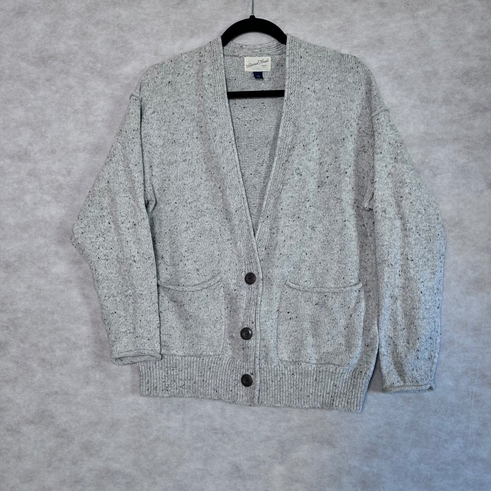 Universal Thread Womens Cardigan Sweater Small Button Front Gray Knitwear